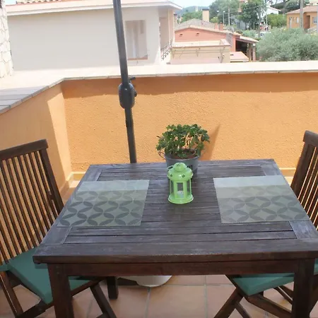 Estudio Con Terraza Y Piscina En La Costa Brava Apartment
